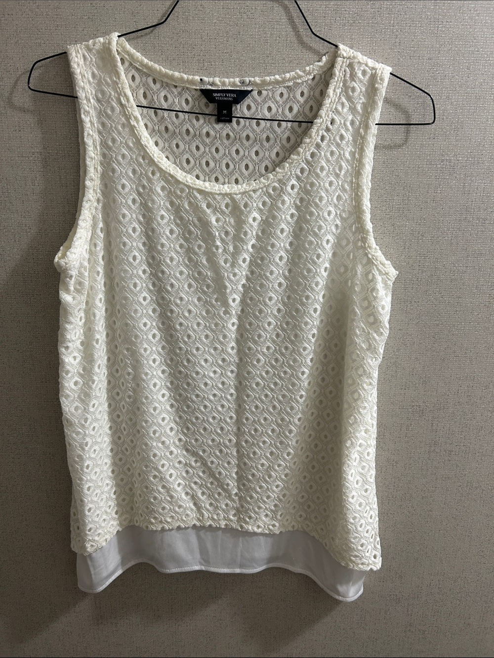 Simply Vera Vera Wang Ivory Lace Overlay Sleeveless Camisole